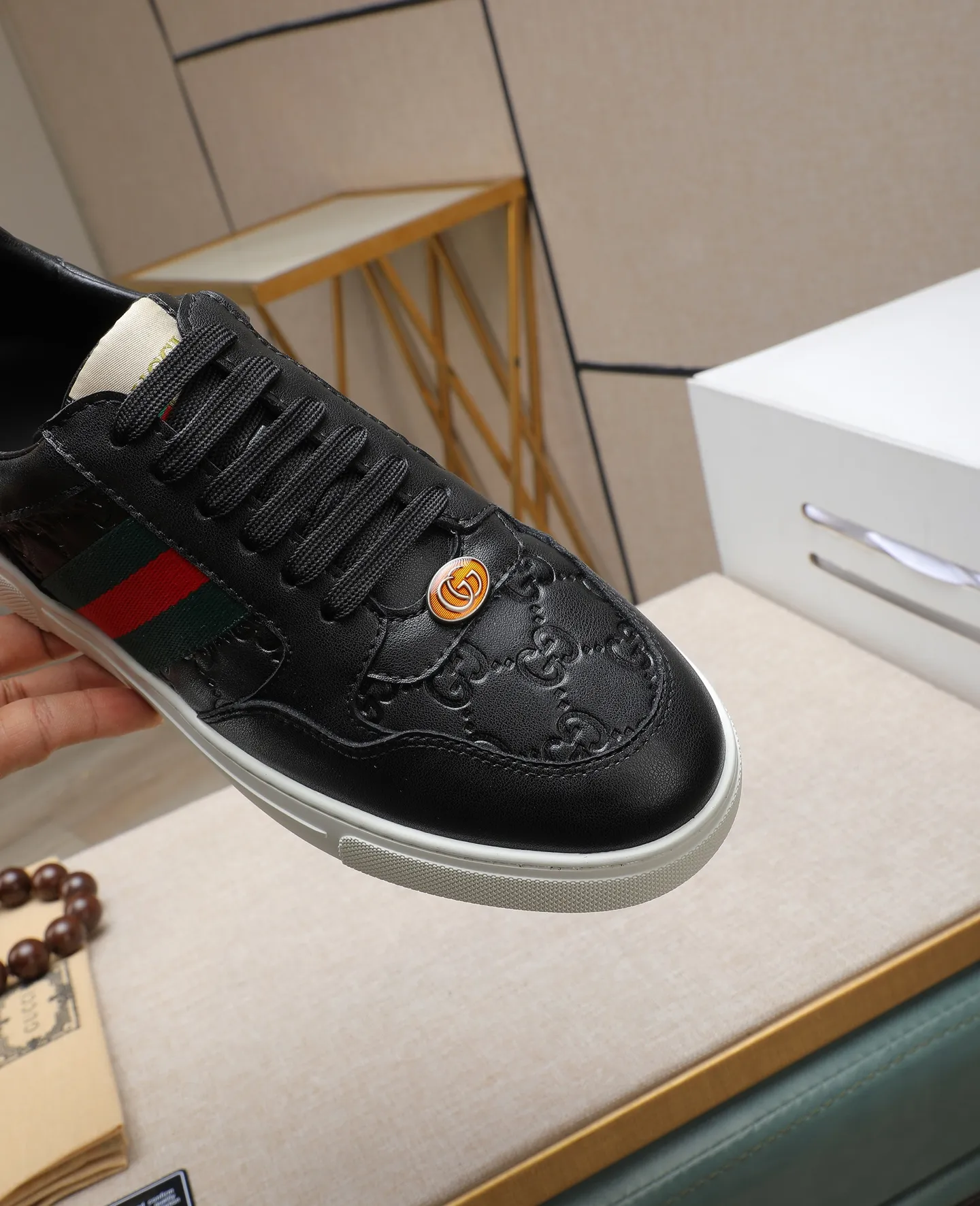 Men's men's shoes 💰440 GUCCI🔍🔍The latest model is on sale at the same time at the counter. Original calfskin imported from Italy, genuine leather lining, (high-end, noble, and classy) with exquisite workmanship. Sole: Original sole provided by the original factory, ⚠Exclusive double-layer movable molded sole super comfortable⚠, real shot 🎬The real thing is better🔍🔍"High quality·Follow the order" Code number 38-44